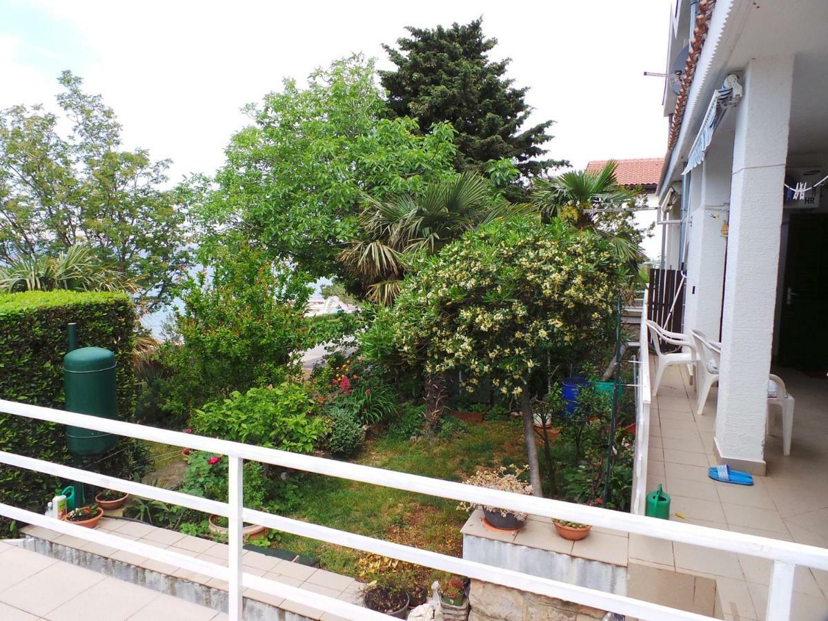 Apartmani Vjera Ribarica Bagian luar foto